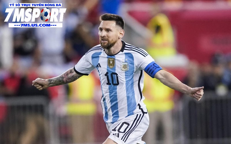 Lionel Messi tiền đạo cánh trái, phải chất lượng nhất cực ấn tượng
